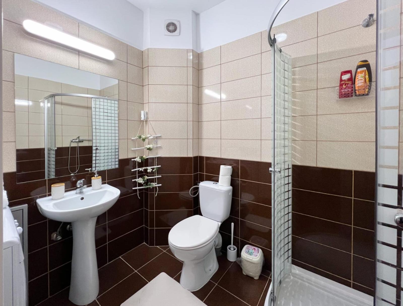 Studio Deluxe Uniri Bükreş Dış mekan fotoğraf