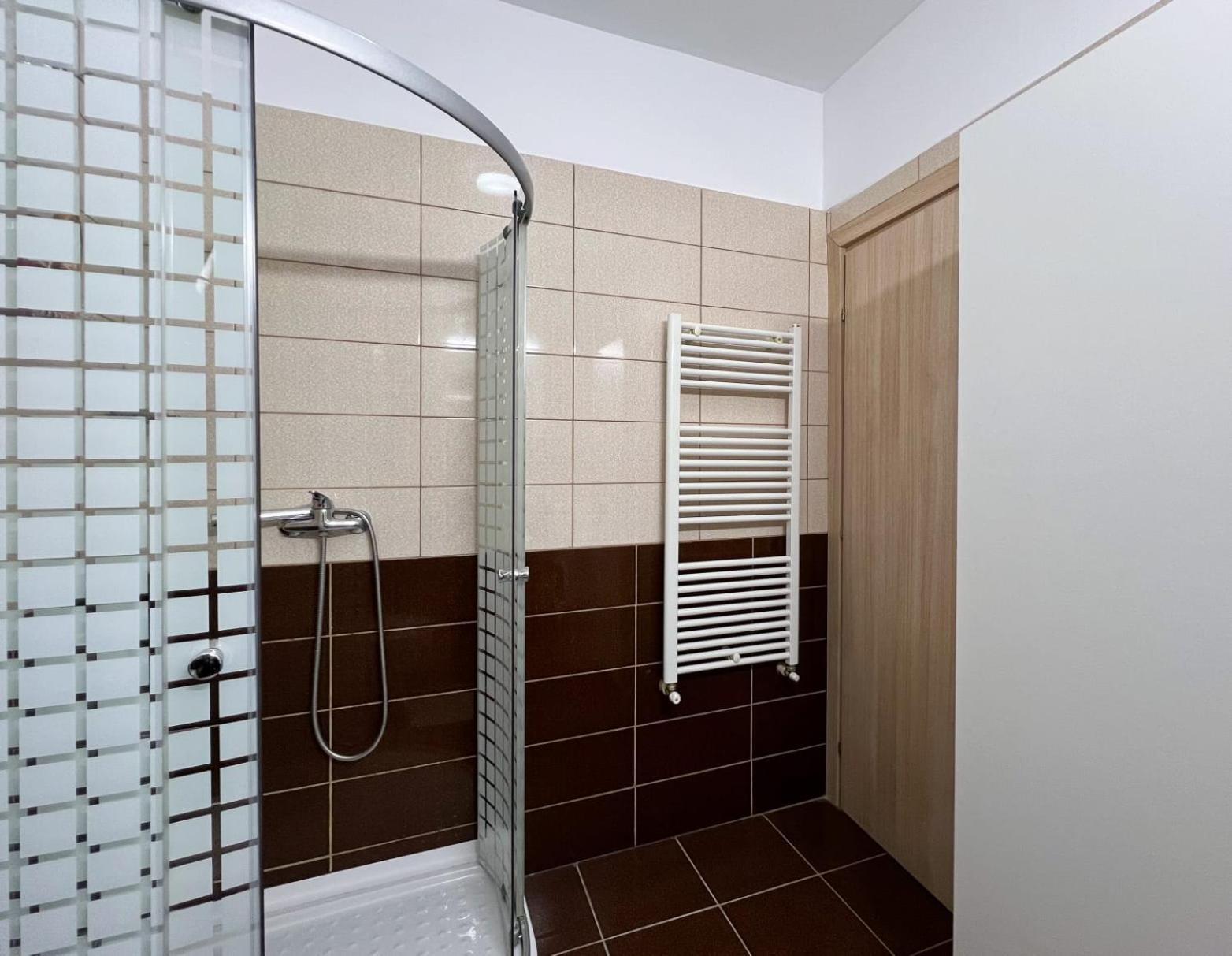 Studio Deluxe Uniri Bükreş Dış mekan fotoğraf